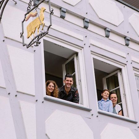 Hotel Restaurant Lamm Rosswag Фаинген-ан-дер-Енц Екстериор снимка