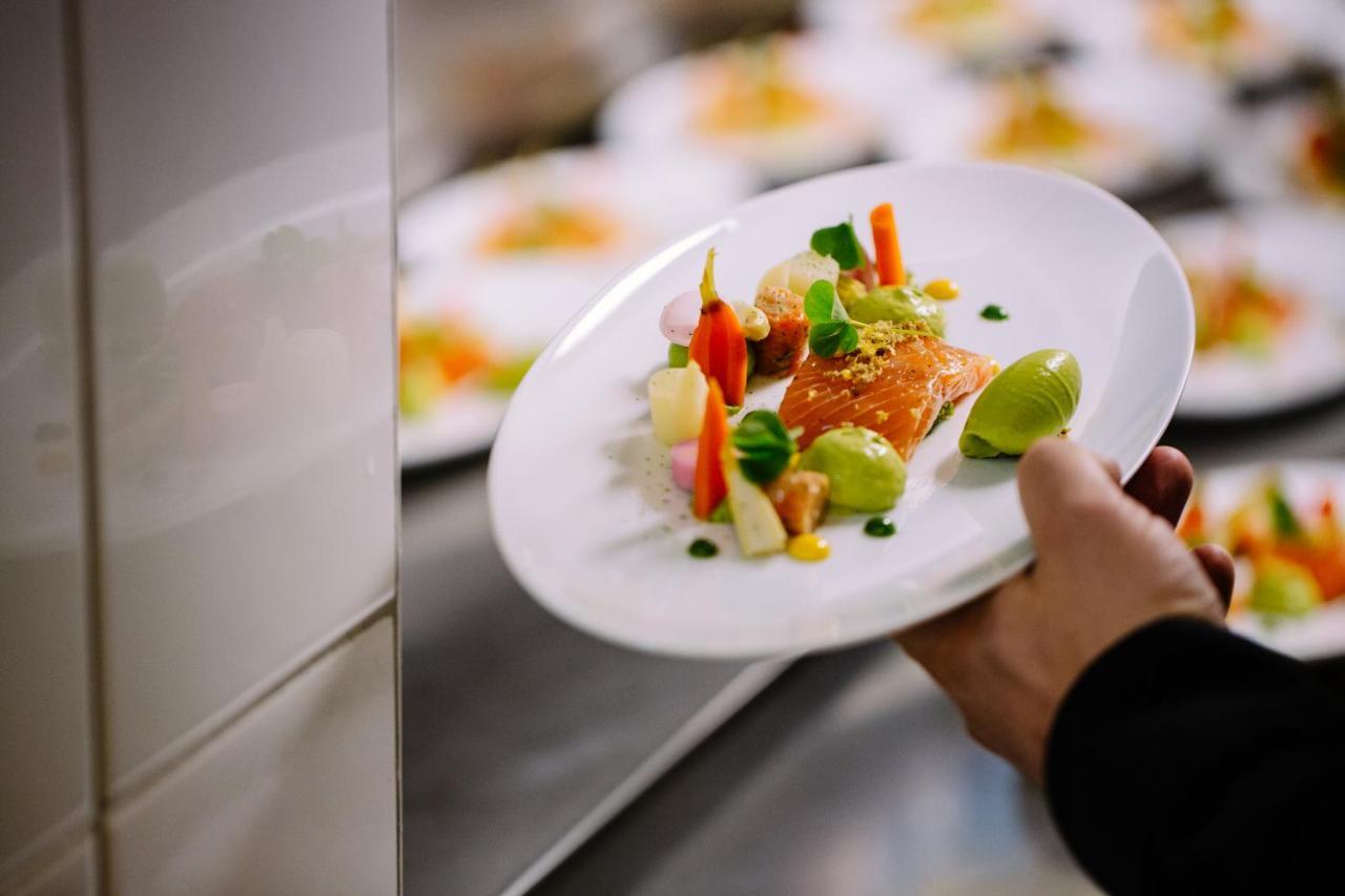 Hotel Restaurant Lamm Rosswag Фаинген-ан-дер-Енц Екстериор снимка